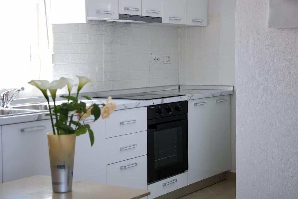 Penthouse 1-bedroom Open Layout *
